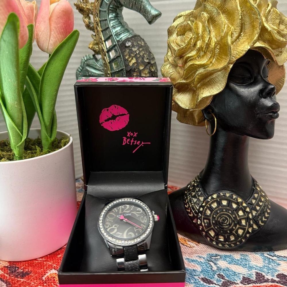 Betsey Johnson Silver and Black Watch Elegant Accessories